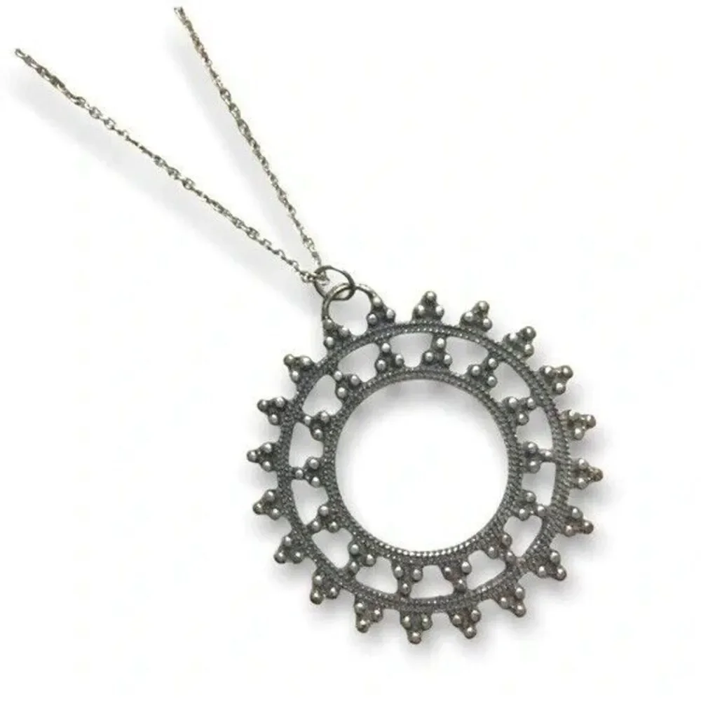 Sun Medallion Pendant Necklace 28in Silver Tone Cable Chain Spring Clasp
